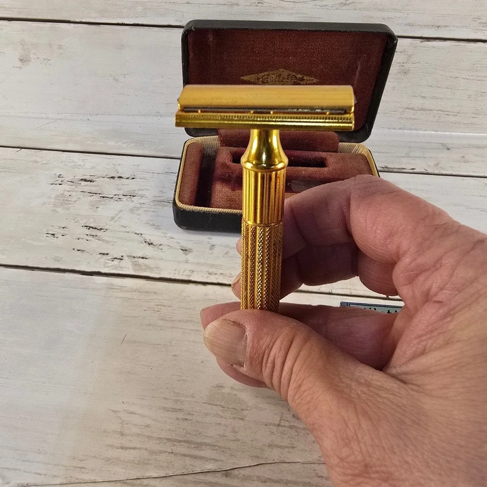 Vintage Gillette Gold Safety Razor TTO with Case and Blue Blades
